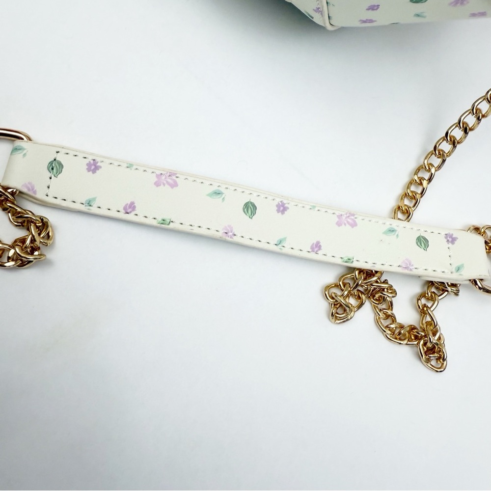 Bridgerton X Her Universe X Hot Topic Teapot Crossbody Bag - Picture 13 of 16